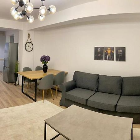 דירות Blaj Downtown Flat 1 מראה חיצוני תמונה